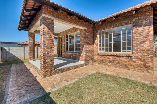 Top strategies for maintaining a historic garden in your grade ii listed property in london